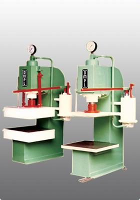 Two Set Of Press For Molding Work